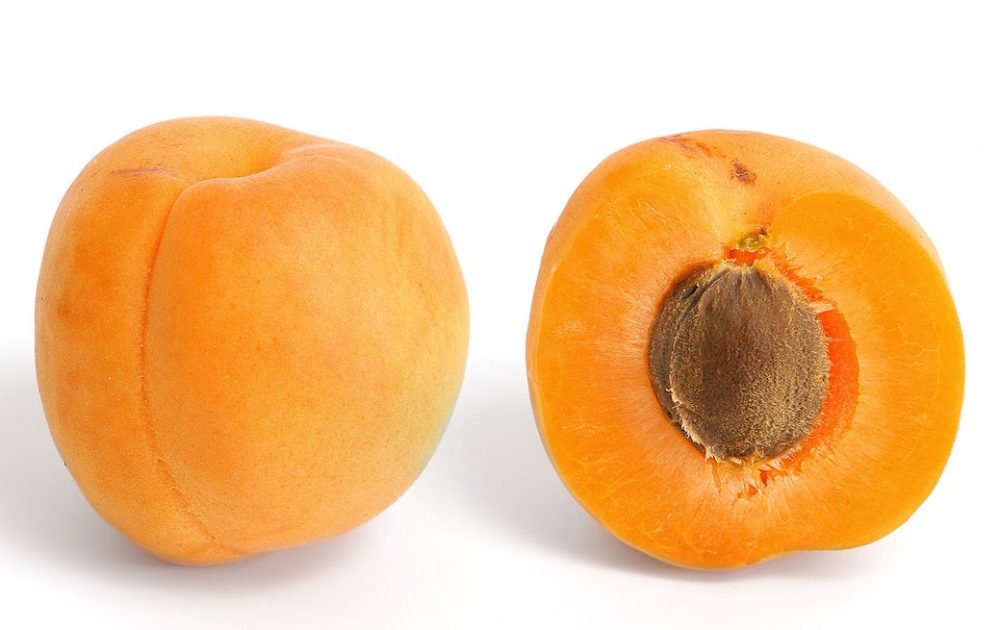 Compare - Peach vs Apricot