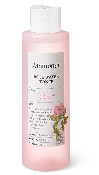 Main Difference - Cleanser vs Toner