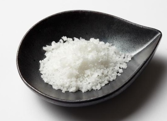 Key Difference - Himalayan Pink Salt vs Sea Salt
