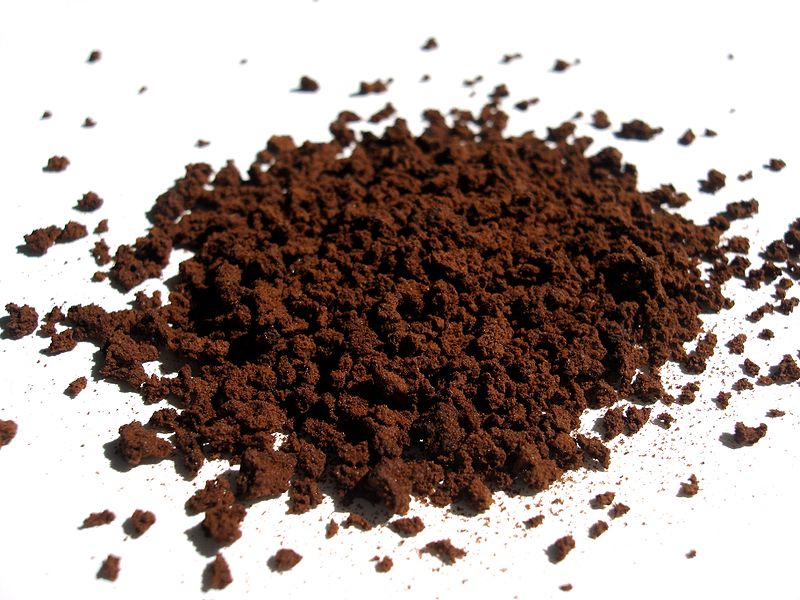 Main Difference - Instant Coffee vs Ground Coffee