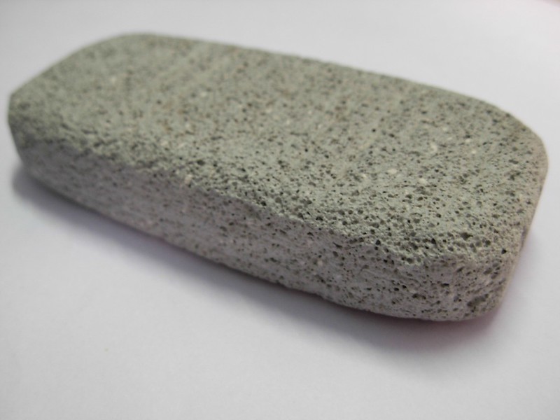 Main Difference - Pumice Stone vs Foot File