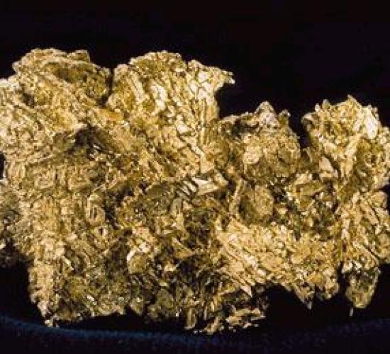 Main Difference - Gold vs Pyrite 