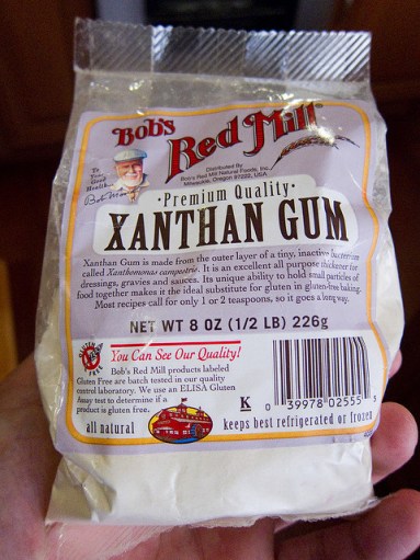 Main Difference - Guar Gum vs Xanthan Gum 