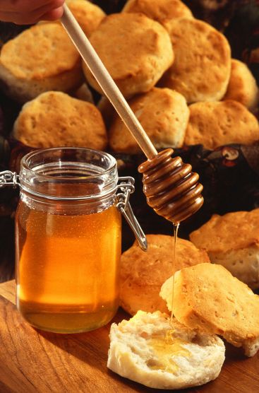 Difference Between Raw Honey and Pure Honey 